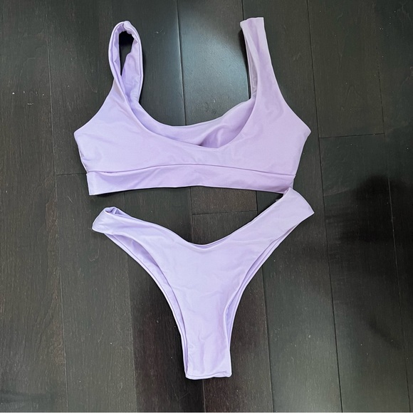 Never worn Zaful Purple / Lilac bikini in size small - Picture 3 of 7